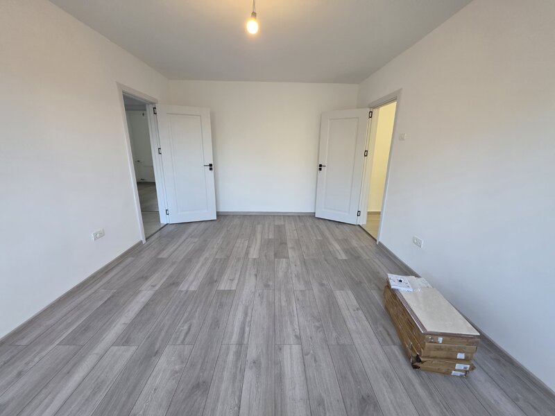 Fetesti,10 minute metrou 1 Decembrie 1918, zona Jean Steriadi, renovat